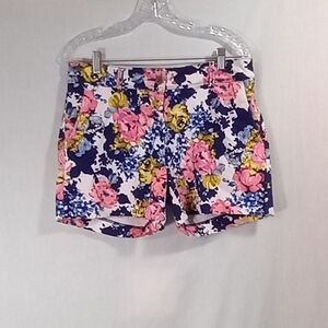 Isaac Mizrahi Floral Print Chino Shorts Size 8
